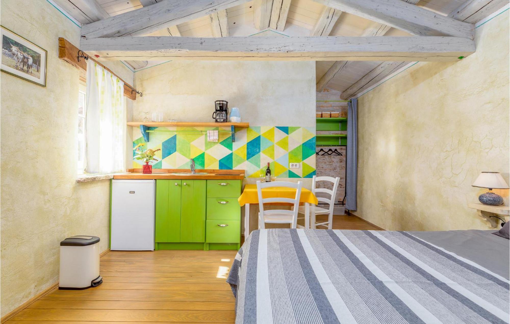 Awesome Apartment In Zminj Exterior photo